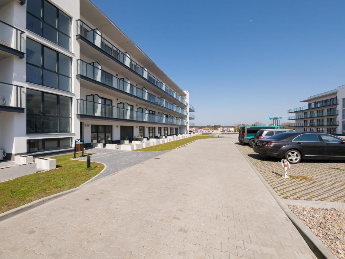Wellness & Spa Resort Dziwnow Riverfront Apartments With Parking By Noclegi Renters Exterior photo