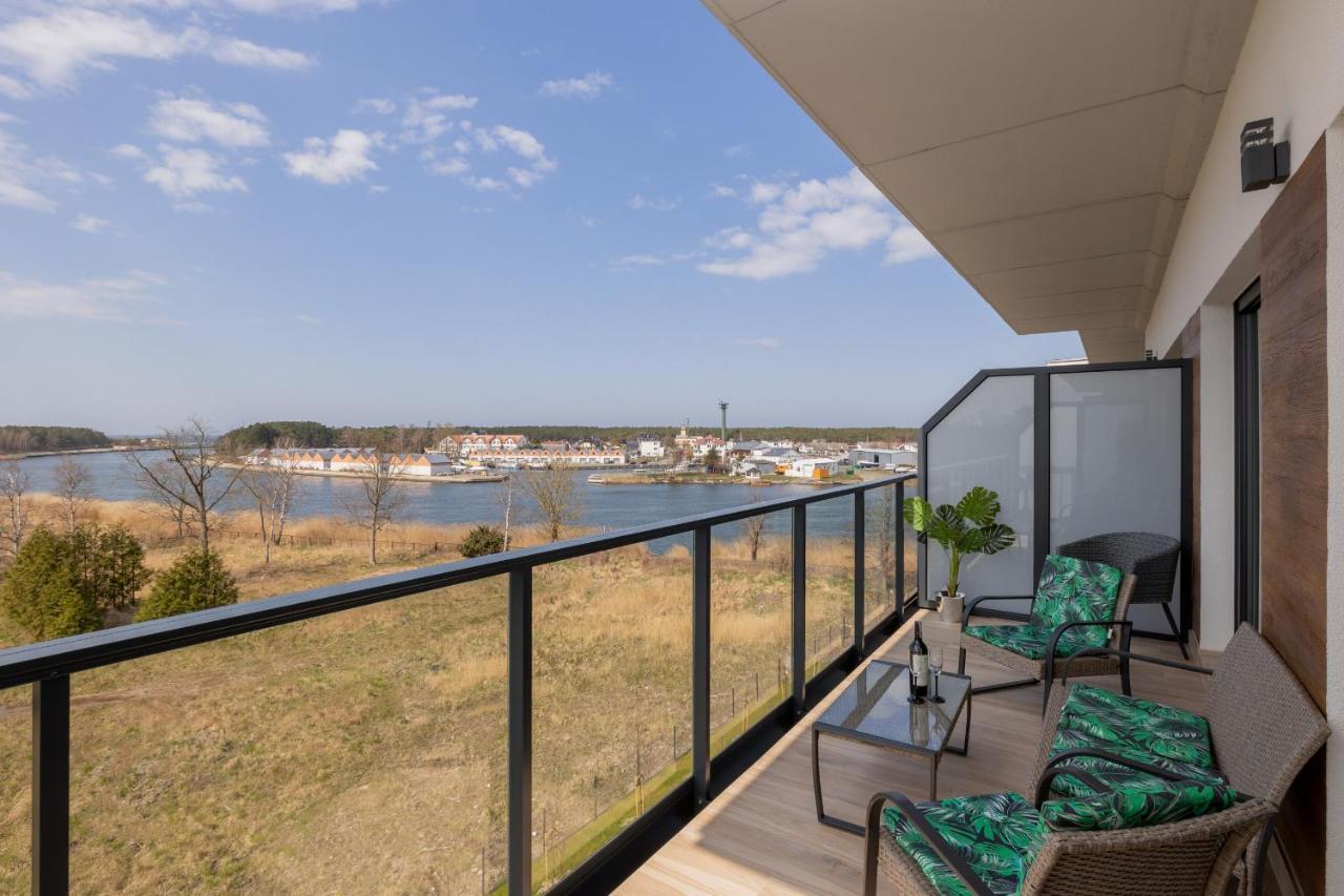 Wellness & Spa Resort Dziwnow Riverfront Apartments With Parking By Noclegi Renters Exterior photo