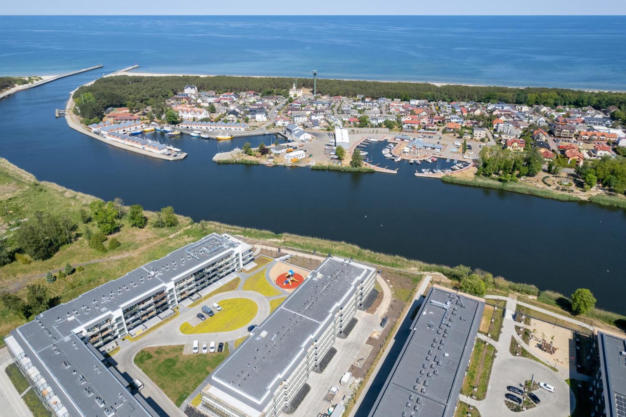Wellness & Spa Resort Dziwnow Riverfront Apartments With Parking By Noclegi Renters Exterior photo